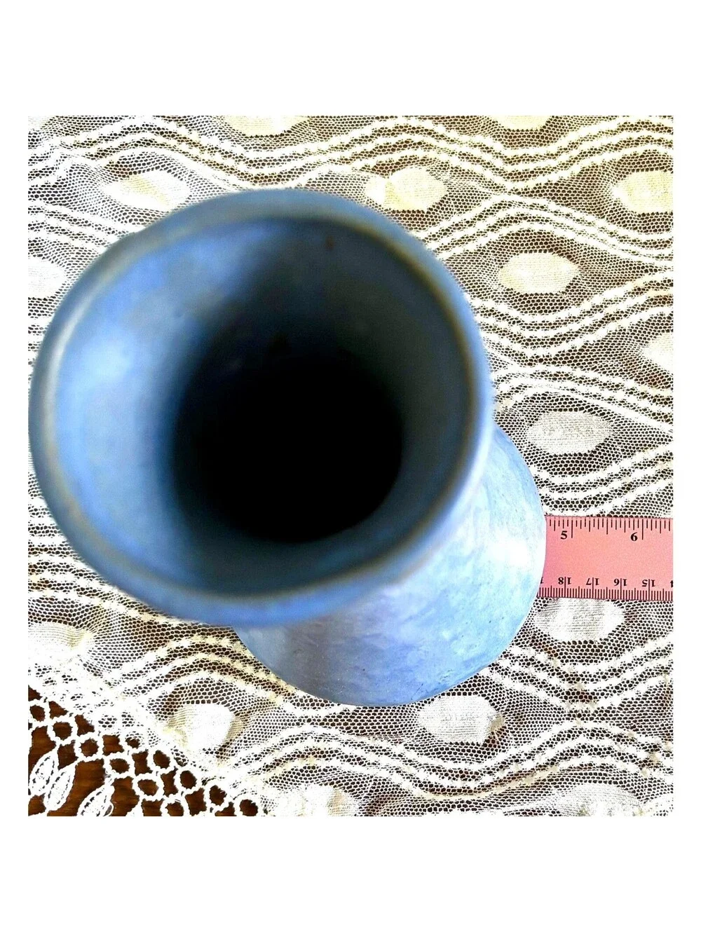VTG Blue Pottery Vase Matte Glaze Mottled Cornflower Ceramic Arts & Crafts Decor